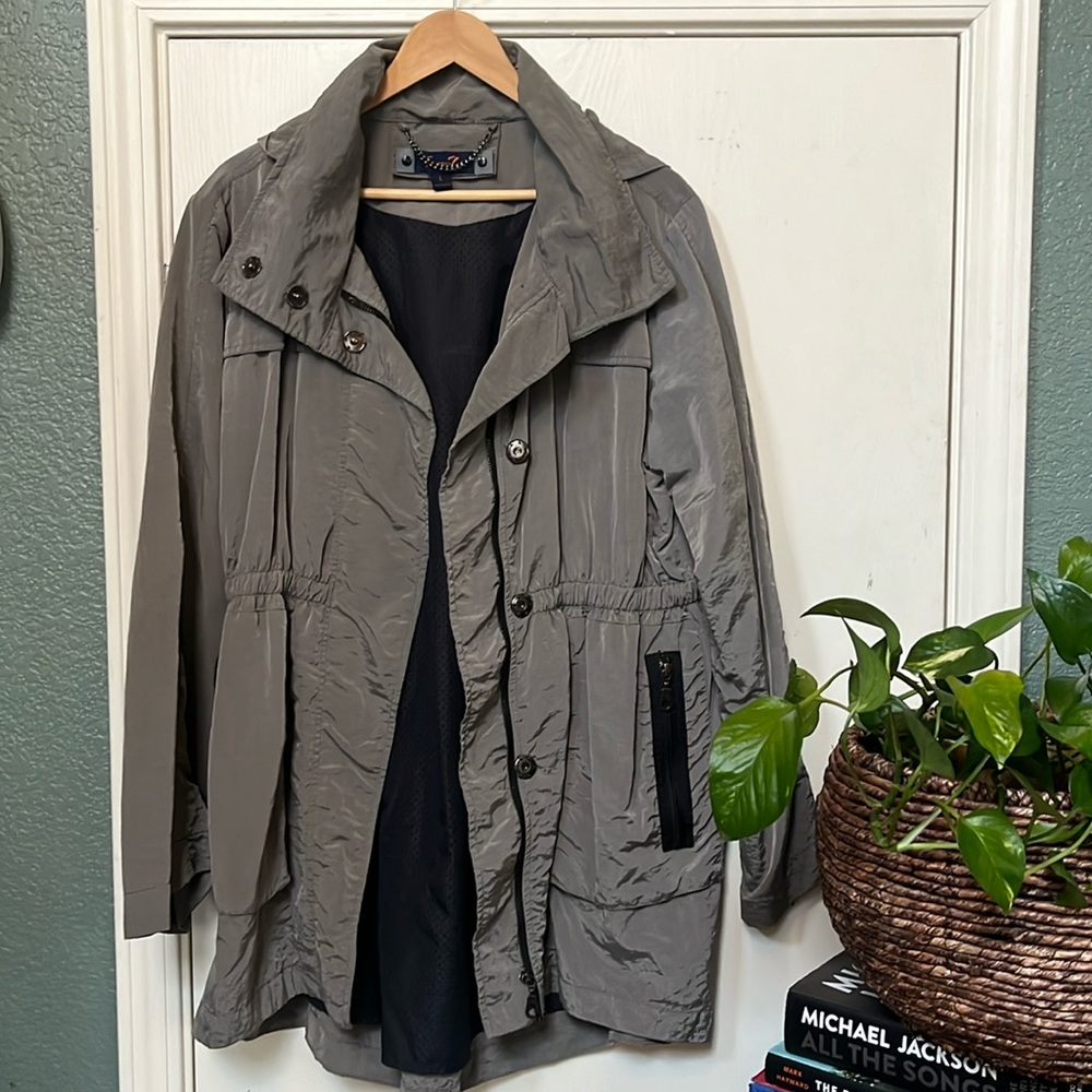 Seven7 Brand Windbreaker Jacket size L